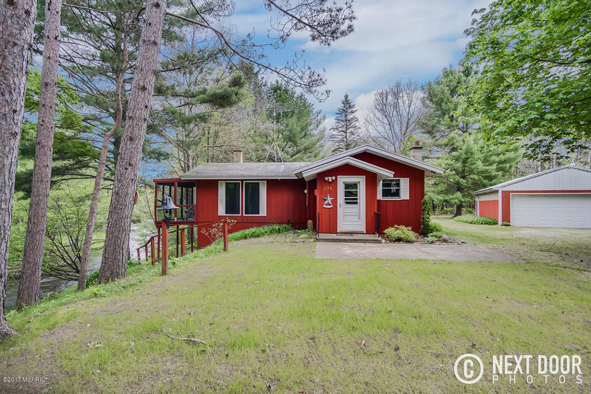 1175 N River Trl, White Cloud, MI 49349 photo 2