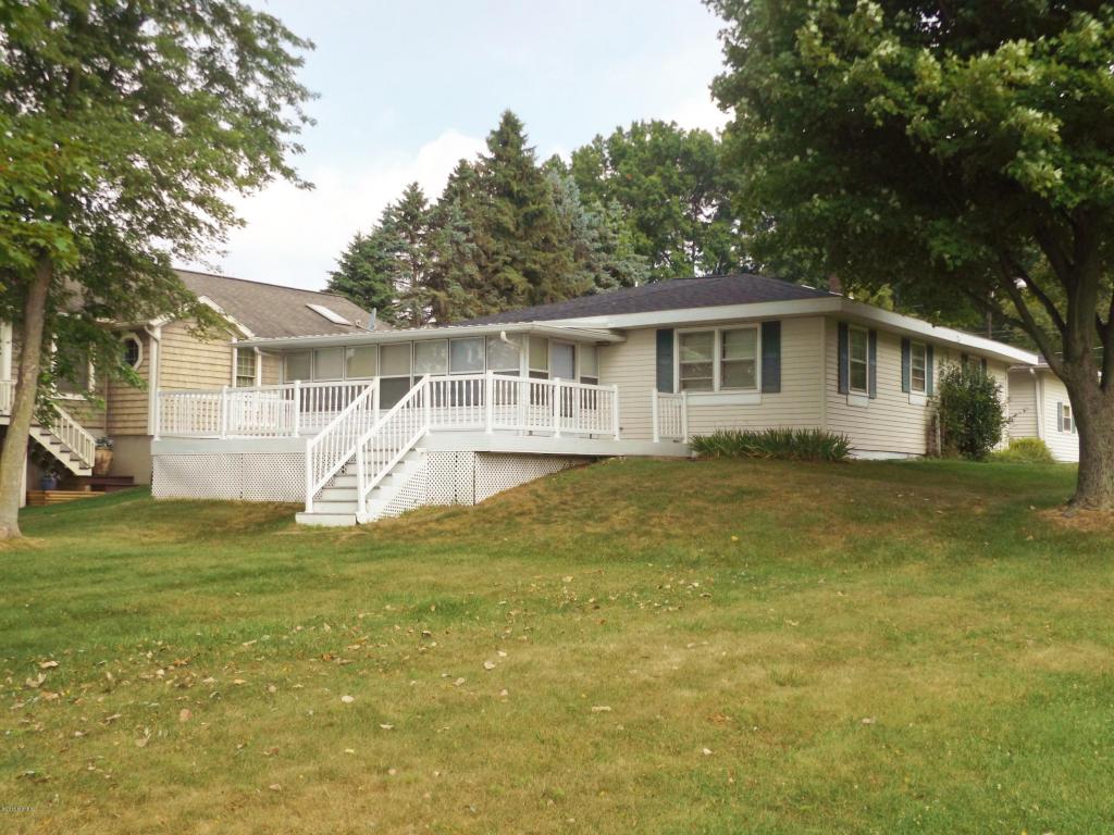 60673 Bert Rd, Colon, MI 49040 photo 1
