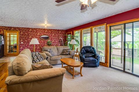 2430 Fox Rdg, Lyons, MI 48851 photo 10