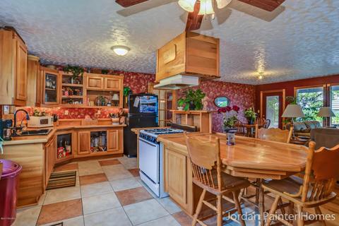 2430 Fox Rdg, Lyons, MI 48851 photo 3