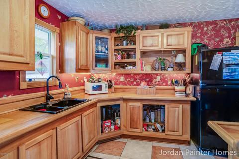 2430 Fox Rdg, Lyons, MI 48851 photo 4