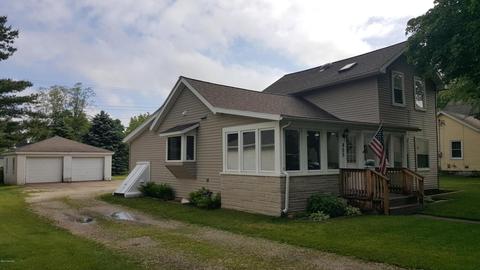 465 Grove St, Constantine, MI 49042 photo 2