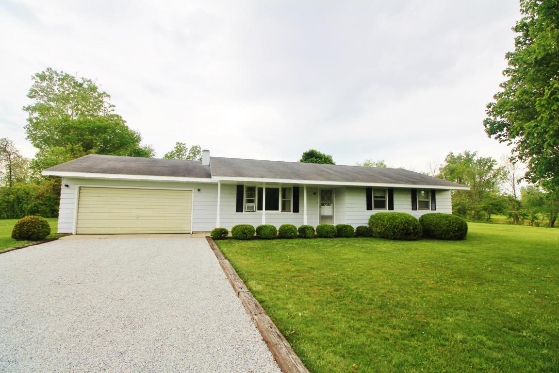 17536 Gardner Rd, Galien, MI 49113 photo 2