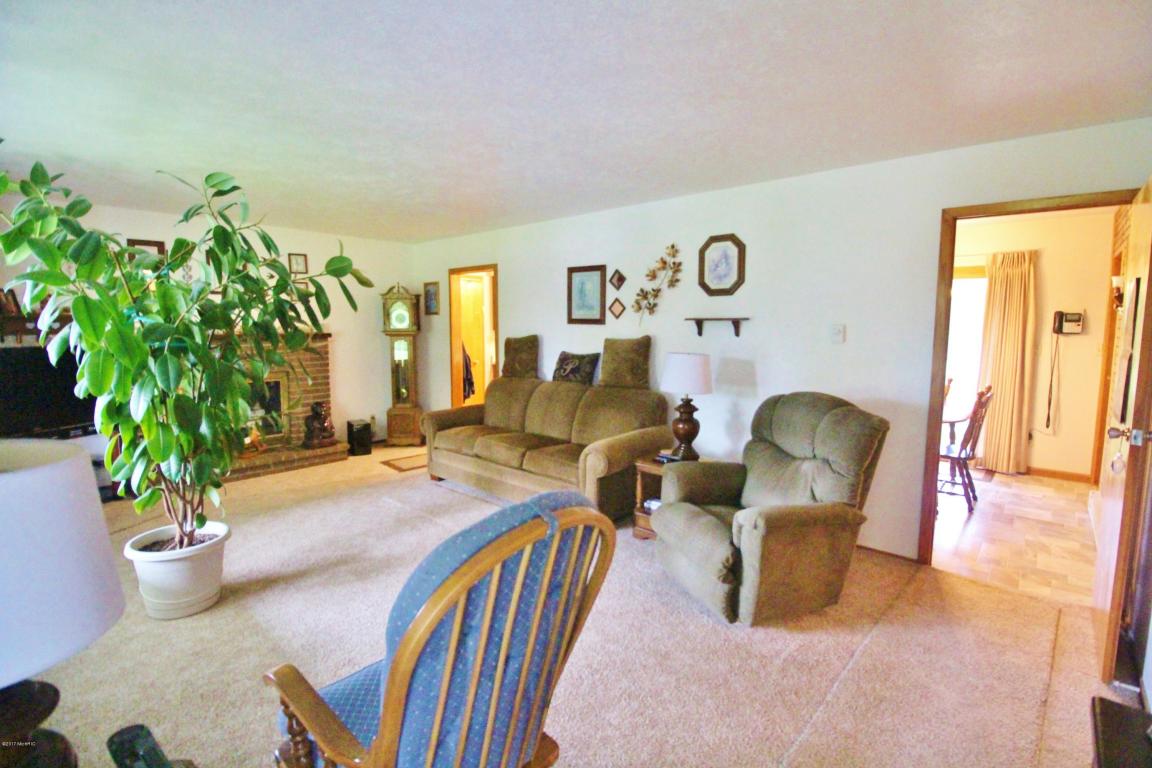 17536 Gardner Rd, Galien, MI 49113 photo 7