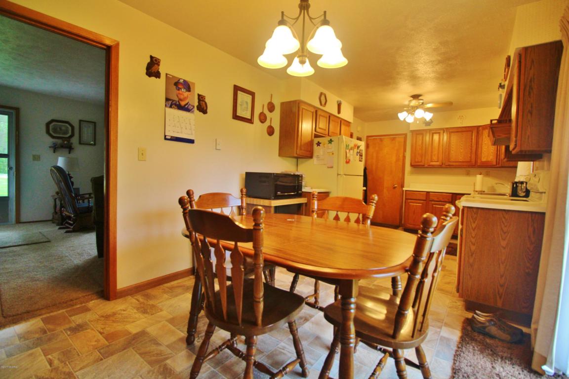 17536 Gardner Rd, Galien, MI 49113 photo 5