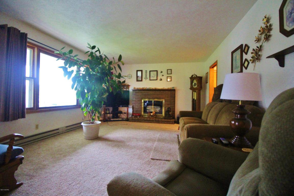 17536 Gardner Rd, Galien, MI 49113 photo 6