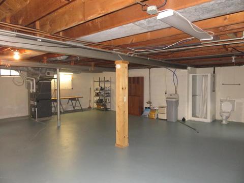 302 W Third St, Buchanan, MI 49107 photo 19