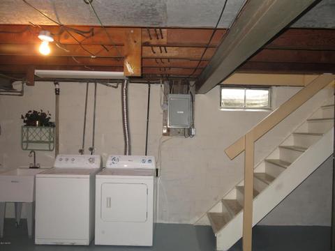 302 W Third St, Buchanan, MI 49107 photo 23