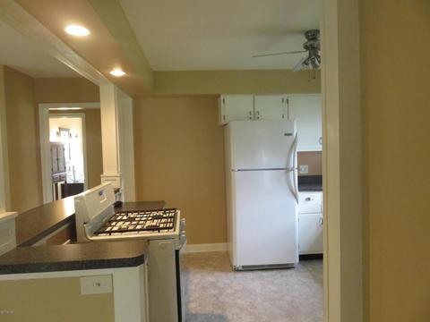 302 W Third St, Buchanan, MI 49107 photo 8