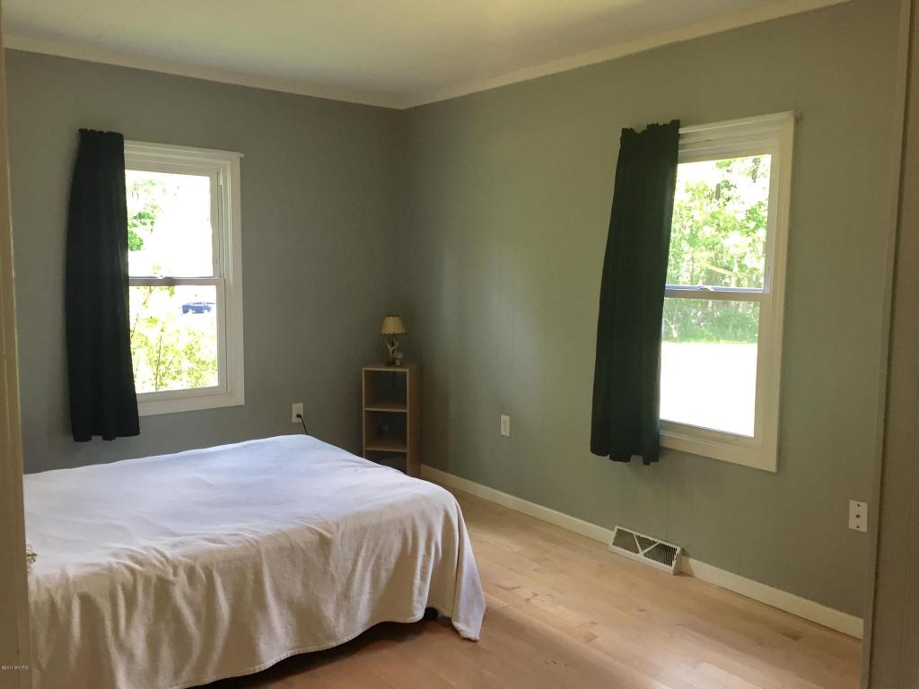 8162 W Willard Rd, Stanton, MI 48888 photo 22