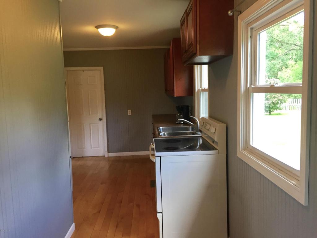 8162 W Willard Rd, Stanton, MI 48888 photo 9