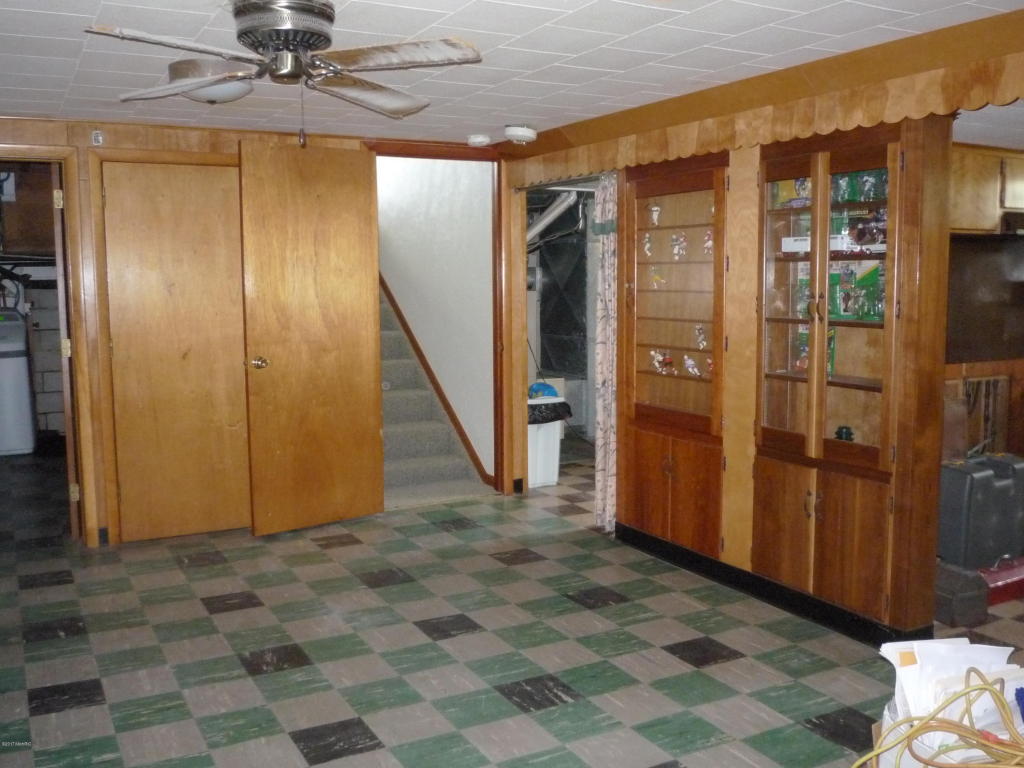 854 Dewsenberry Rd, Bronson, MI 49028 photo 47