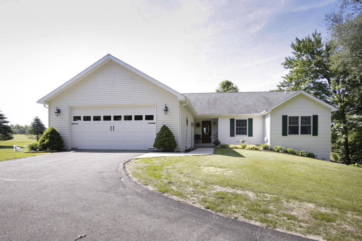 10320 E Q Ave, Scotts, MI 49088 photo 2