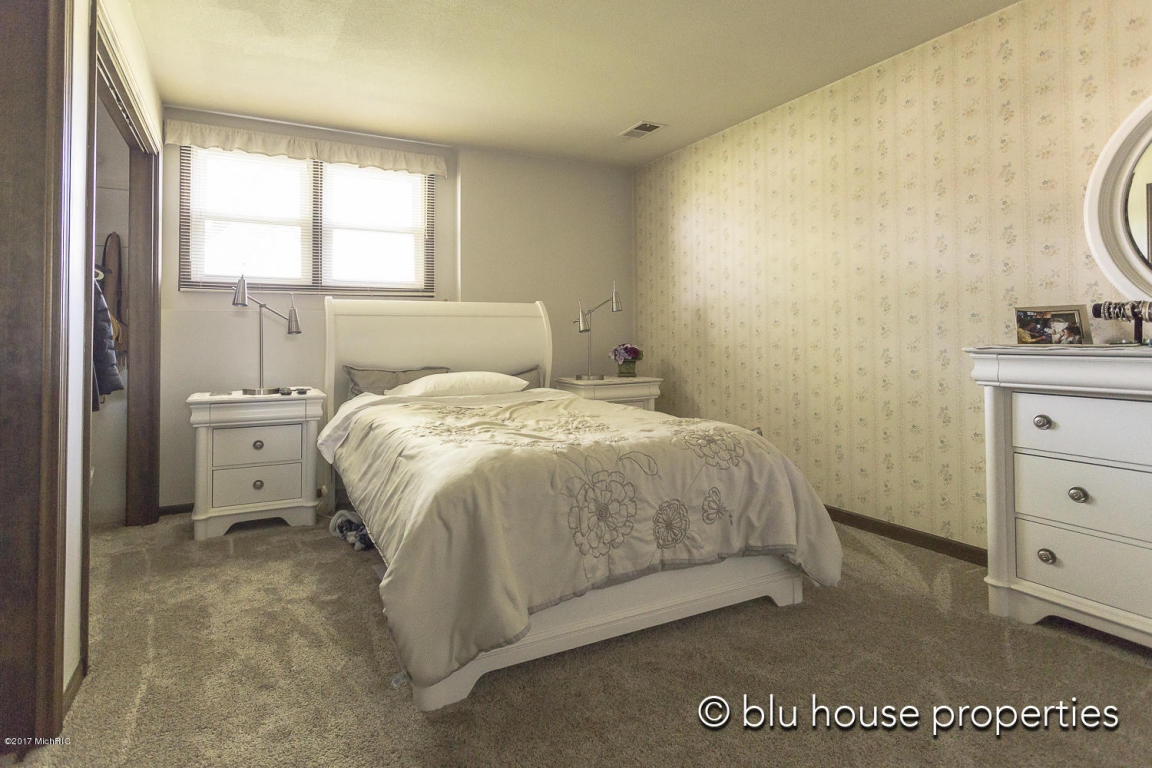 3003 Bauer Rd, Jenison, MI 49428 photo 21