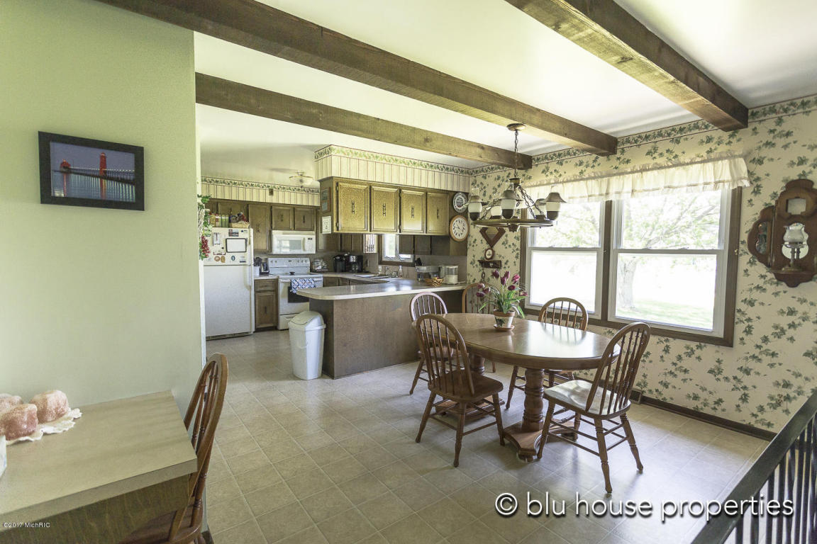 3003 Bauer Rd, Jenison, MI 49428 photo 6