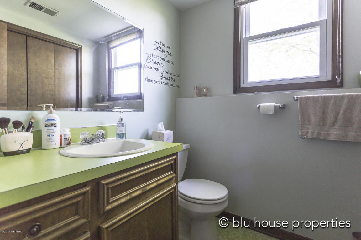 3003 Bauer Rd, Jenison, MI 49428 photo 20