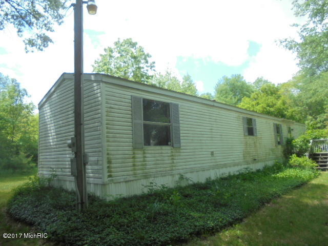 3982 E Bricker Rd, Fenwick, MI 48834 photo 6