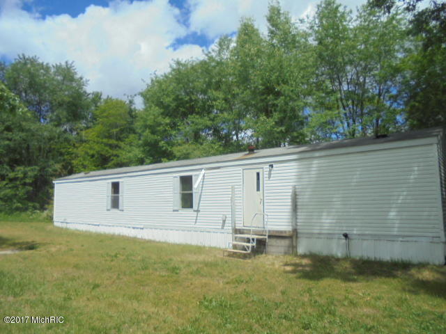 3982 E Bricker Rd, Fenwick, MI 48834 photo 7