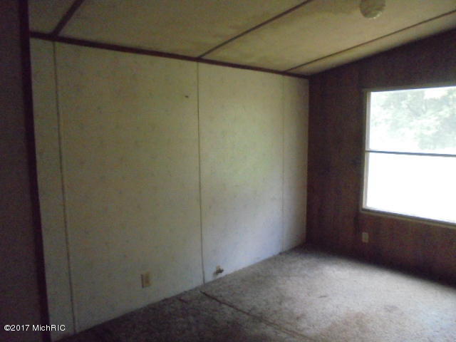 3982 E Bricker Rd, Fenwick, MI 48834 photo 19