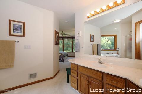12330 S Grange Rd, Eagle, MI 48822 photo 20
