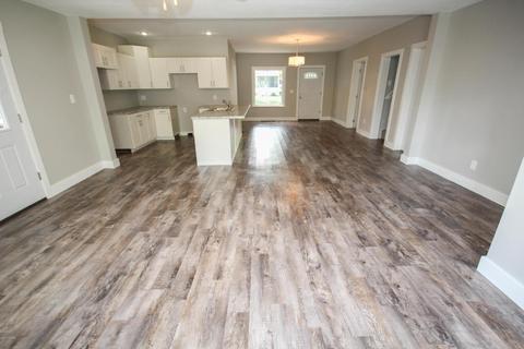 515 Walnut, Three Rivers, MI 49093 photo 7
