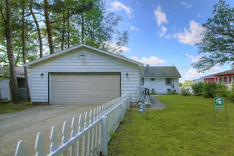 1670 S Colonel Point Dr, Crystal, MI 48818 photo 5