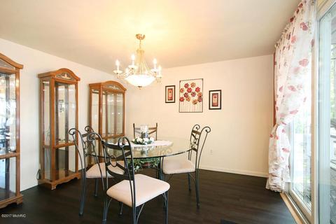 1670 S Colonel Point Dr, Crystal, MI 48818 photo 9