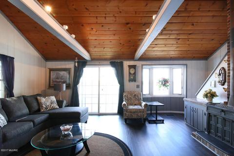1670 S Colonel Point Dr, Crystal, MI 48818 photo 12