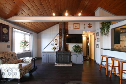 1670 S Colonel Point Dr, Crystal, MI 48818 photo 13