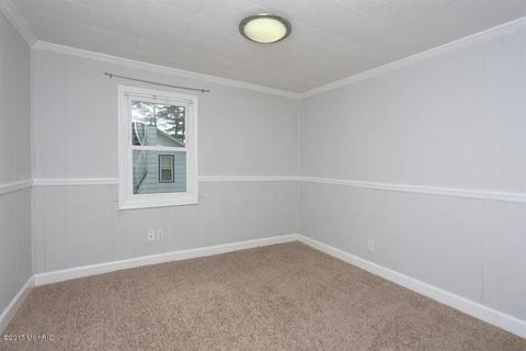 208 E First St, Galien, MI 49113 photo 5