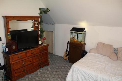 811 Morton Ave, Belding, MI 48809 photo 14