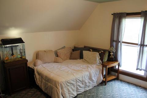 811 Morton Ave, Belding, MI 48809 photo 15