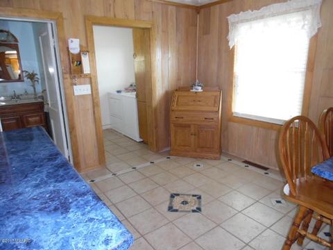 57501 Penn Rd, Cassopolis, MI 49031 photo 3
