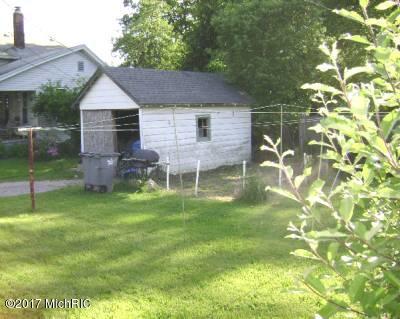 564 Cherry St, Niles, MI 49120 photo 3