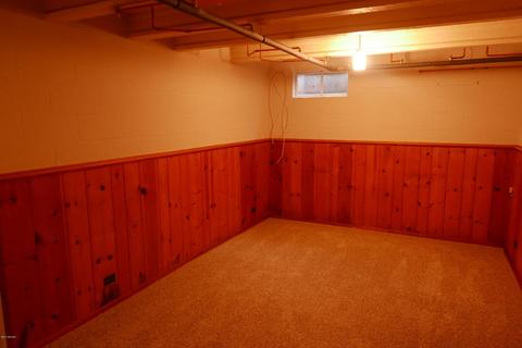 1150 E G Ave, Parchment, MI 49004 photo 11