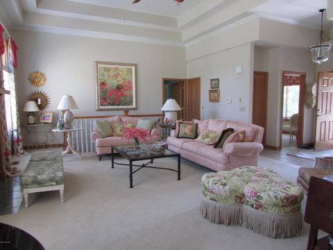 536 Riverwalk, Mason, MI 48854 photo 2