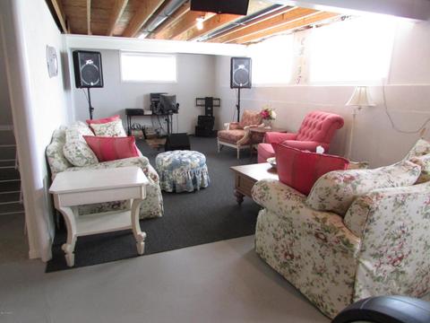 536 Riverwalk, Mason, MI 48854 photo 17