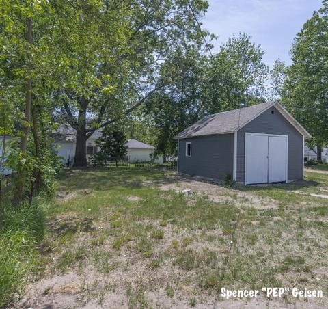307 W Ellis Ave, Belding, MI 48809 photo 16