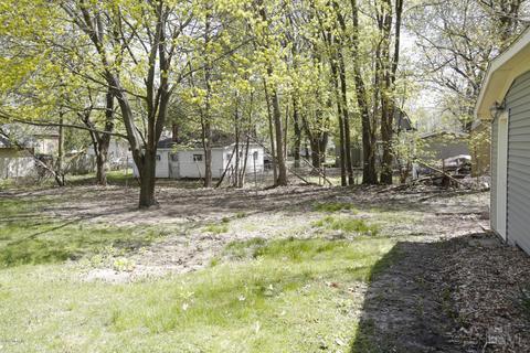 511 Gladys St, Plainwell, MI 49080 photo 25