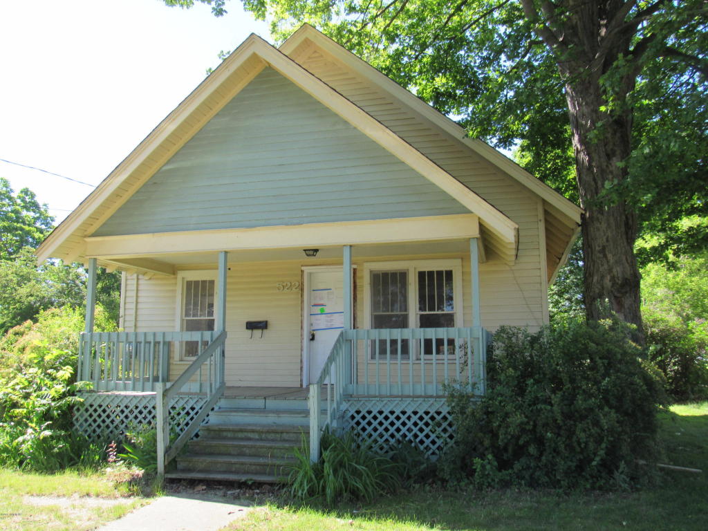 522 E Chicago St, Bronson, MI 49028 photo 1