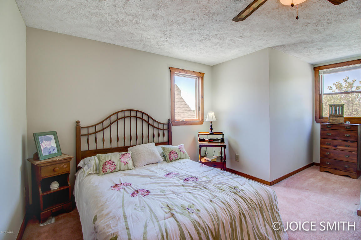 11259 Ware Rd, Lowell, MI 49331 photo 10