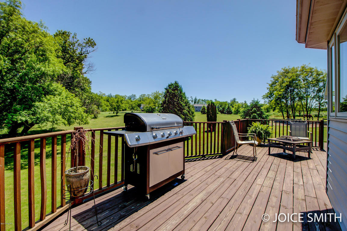 11259 Ware Rd, Lowell, MI 49331 photo 8