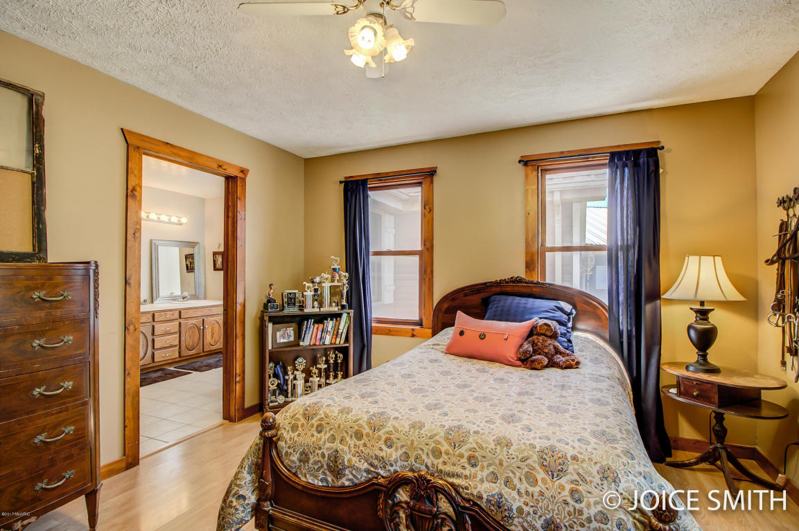 11259 Ware Rd, Lowell, MI 49331 photo 12