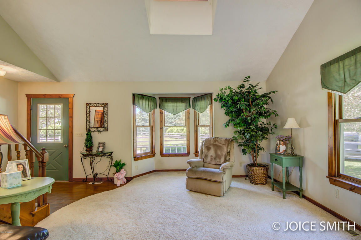 11259 Ware Rd, Lowell, MI 49331 photo 3