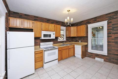 205 E Vienna St, Schoolcraft, MI 49087 photo 12