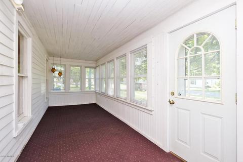 205 E Vienna St, Schoolcraft, MI 49087 photo 3