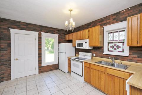 205 E Vienna St, Schoolcraft, MI 49087 photo 14