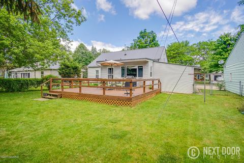 320 E Pine St, Fremont, MI 49412 photo 6