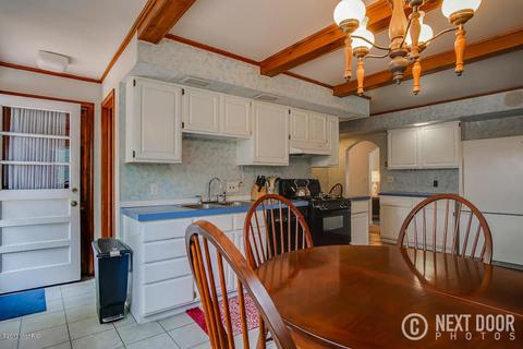 320 E Pine St, Fremont, MI 49412 photo 13