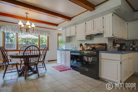 320 E Pine St, Fremont, MI 49412 photo 11